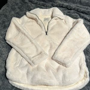 Abercrombie & Fitch pullover